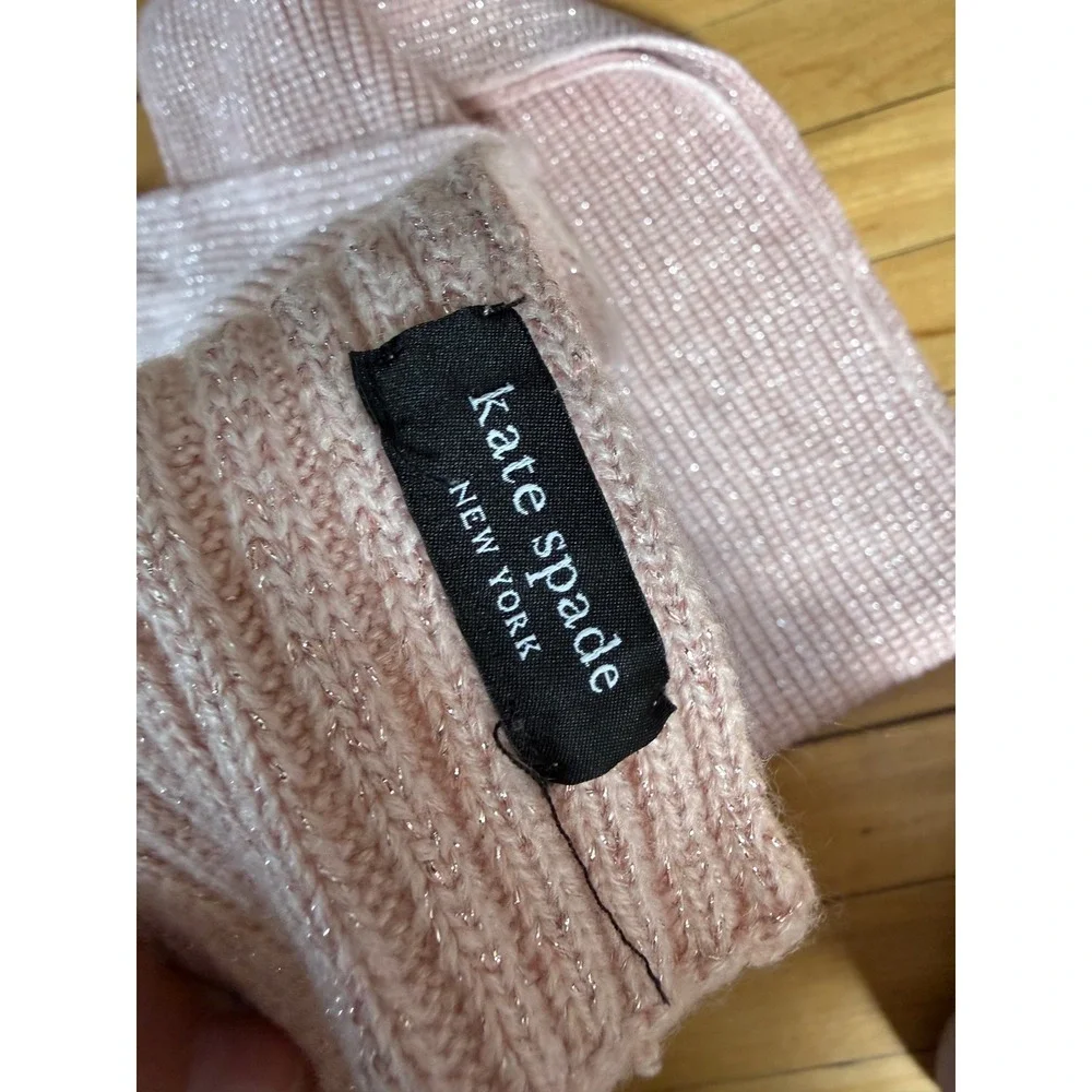 Kate Spade pink knit gold spade emblem scarf